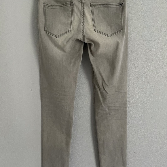 Gray jeans - Picture 9 of 11